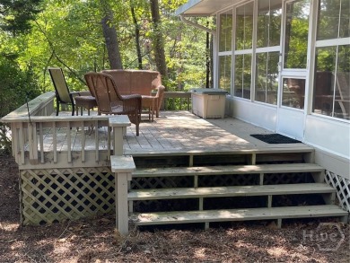 Your Perfect Lake Hartwell Getaway!
Located in the desirable on Cateechee Golf Club in Georgia - for sale on GolfHomes.com, golf home, golf lot