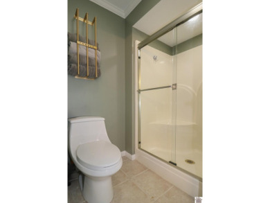 Located in the desirable Eaglebrook subdivision near the Country on Country Club of Paducah in Kentucky - for sale on GolfHomes.com, golf home, golf lot