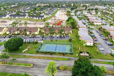 Welcome ALL AGES to this beautiful 2-bedroom, 2-bathroom condo on Forest Oaks Golf Club in Florida - for sale on GolfHomes.com, golf home, golf lot