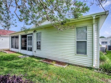 LIGHT AND BRIGHT TWO bedroom TWO bath home in Pennbrooke on Pennbrooke Fairways in Florida - for sale on GolfHomes.com, golf home, golf lot