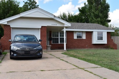 Cozy and charming 3 bed, 1 bath home has a nice kitchen with on Willow Creek Country Club in Oklahoma - for sale on GolfHomes.com, golf home, golf lot