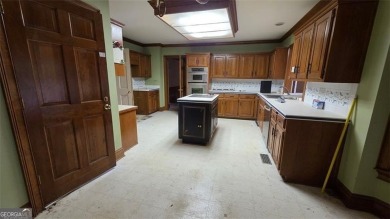 Welcome to 865 Ferncroft Ct, nestled in the prestigious on Brookfield Country Club in Georgia - for sale on GolfHomes.com, golf home, golf lot