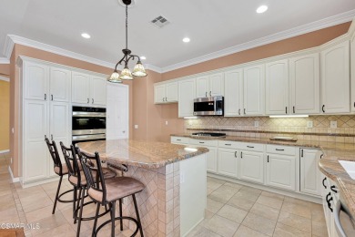 Welcome to this stunning 2-bedroom, 2.5-bathroom home with a on Ashwood Golf Course in California - for sale on GolfHomes.com, golf home, golf lot