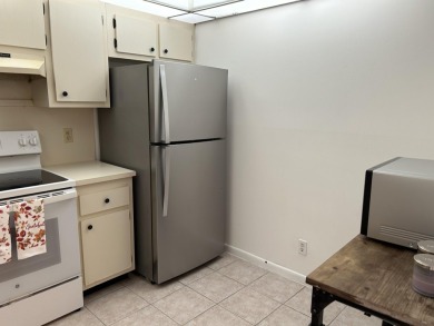 Special new Price.  A rare 1 bedroom 1 bath on the Main floor on Wynmoor Golf Course in Florida - for sale on GolfHomes.com, golf home, golf lot