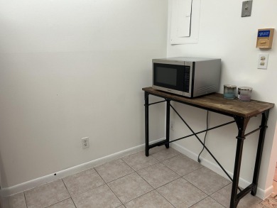 Special new Price.  A rare 1 bedroom 1 bath on the Main floor on Wynmoor Golf Course in Florida - for sale on GolfHomes.com, golf home, golf lot