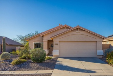 Spotless and Special! 3 Bedroom 2 Bathroom - great room design on The Views Golf Club in Arizona - for sale on GolfHomes.com, golf home, golf lot