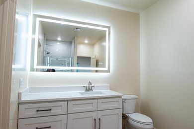 Luxury condominium located on Cooper's Hawk Golf Course on Coopers Hawk in Arkansas - for sale on GolfHomes.com, golf home, golf lot