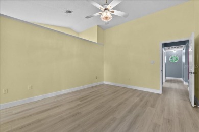MOVE-IN READY! This beautifully maintained Extended Sandpiper on Sandpiper Golf Club in Florida - for sale on GolfHomes.com, golf home, golf lot