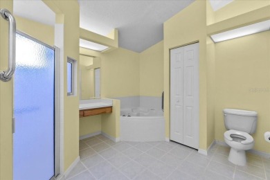 MOVE-IN READY! This beautifully maintained Extended Sandpiper on Sandpiper Golf Club in Florida - for sale on GolfHomes.com, golf home, golf lot