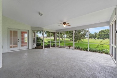MOVE-IN READY! This beautifully maintained Extended Sandpiper on Sandpiper Golf Club in Florida - for sale on GolfHomes.com, golf home, golf lot