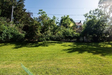 NEW IMPROVEMENTS - Freshly painted and NEW windows throughout on Dubuque Golf and Country Club in Iowa - for sale on GolfHomes.com, golf home, golf lot