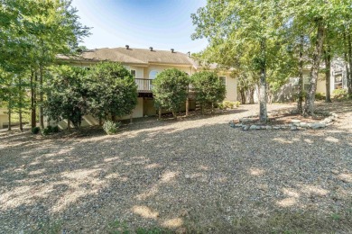 3 Bedrooms separated for privacy .  2 1/5 baths.  1/5 bath in on Balboa Golf Course in Arkansas - for sale on GolfHomes.com, golf home, golf lot