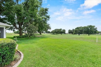 MOVE-IN READY! This beautifully maintained Extended Sandpiper on Sandpiper Golf Club in Florida - for sale on GolfHomes.com, golf home, golf lot