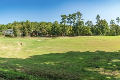 3 Bedrooms separated for privacy .  2 1/5 baths.  1/5 bath in on Balboa Golf Course in Arkansas - for sale on GolfHomes.com, golf home, golf lot