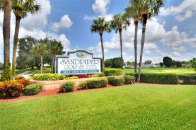MOVE-IN READY! This beautifully maintained Extended Sandpiper on Sandpiper Golf Club in Florida - for sale on GolfHomes.com, golf home, golf lot