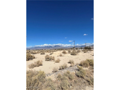 ALL utilities are nearby, saving a good amount of money on on Lakeview Executive Golf Course in Nevada - for sale on GolfHomes.com, golf home, golf lot