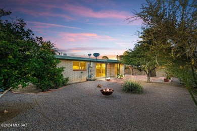 Range price $385,000-$400,000.Rare opportunity to be right on on Rolling Hills Golf Course in Arizona - for sale on GolfHomes.com, golf home, golf lot