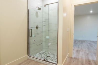 Luxury condominium located on Cooper's Hawk Golf Course on Coopers Hawk in Arkansas - for sale on GolfHomes.com, golf home, golf lot