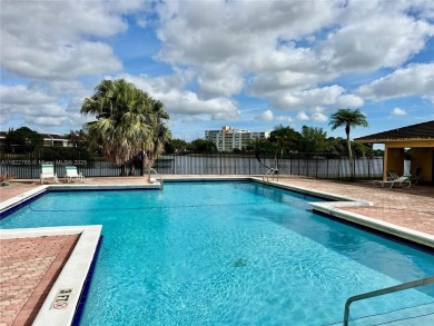 Cash only. Move-in ready 2-bedroom, 2-bathroom condo in a gated on Inverrary Country Club in Florida - for sale on GolfHomes.com, golf home, golf lot