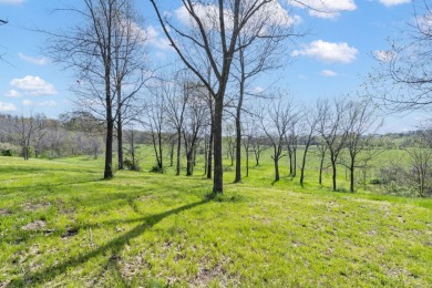 Stunning all-brick & stone home on 5.1 acres near Aurora on Honey Creek Golf Club in Missouri - for sale on GolfHomes.com, golf home, golf lot