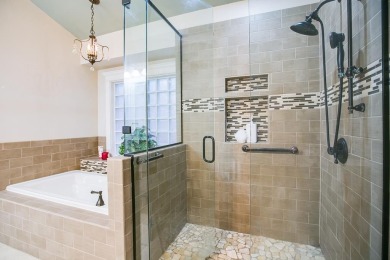 Welcome to luxury living in this stunning 3147 sq ft , 5 Bdrm, 3 on Bentwood Country Club in Texas - for sale on GolfHomes.com, golf home, golf lot