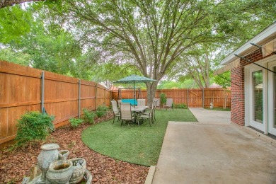 Welcome to luxury living in this stunning 3147 sq ft , 5 Bdrm, 3 on Bentwood Country Club in Texas - for sale on GolfHomes.com, golf home, golf lot