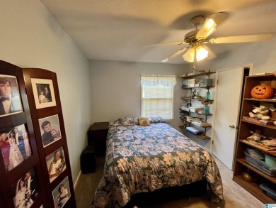 Beautiful 5 bedroom and 3 full bathroom located in an amazing on Woodland Forrest Country Club in Alabama - for sale on GolfHomes.com, golf home, golf lot
