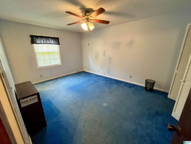 Beautiful 5 bedroom and 3 full bathroom located in an amazing on Woodland Forrest Country Club in Alabama - for sale on GolfHomes.com, golf home, golf lot