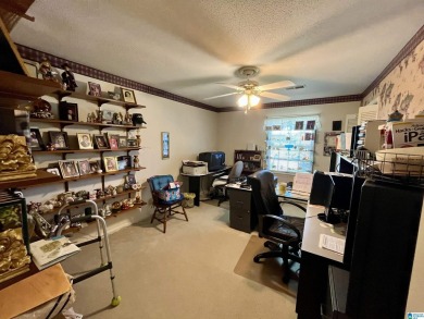 Beautiful 5 bedroom and 3 full bathroom located in an amazing on Woodland Forrest Country Club in Alabama - for sale on GolfHomes.com, golf home, golf lot
