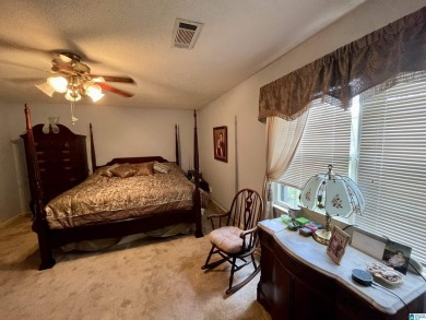 Beautiful 5 bedroom and 3 full bathroom located in an amazing on Woodland Forrest Country Club in Alabama - for sale on GolfHomes.com, golf home, golf lot