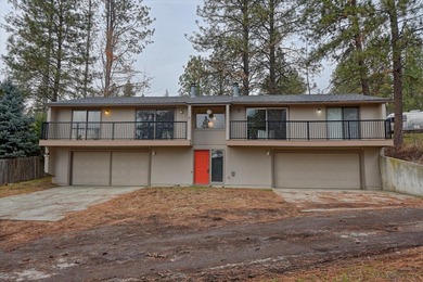 Latah Creelk golf course community condo. 1440sqft 2 story unit on Hangman Valley Golf Course in Washington - for sale on GolfHomes.com, golf home, golf lot