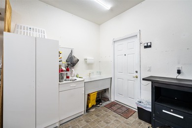 Welcome to the Santa Rosa Model - 2 Large Bedrooms and a Den- on Eagle Ridge At Spruce Creek Country Club in Florida - for sale on GolfHomes.com, golf home, golf lot