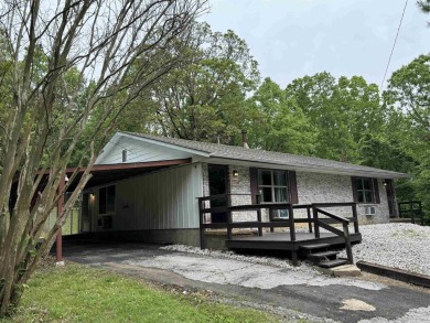 Country home, nice fenced back yard, with updates 1,452 Square on Cedar Glade Golf Course in Arkansas - for sale on GolfHomes.com, golf home, golf lot