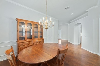 NEW PAINT: WALLS, DOORS, MOLDING & BASEBOARDS.- MOVE-IN READY on Heritage Ranch Golf and Country Club in Texas - for sale on GolfHomes.com, golf home, golf lot