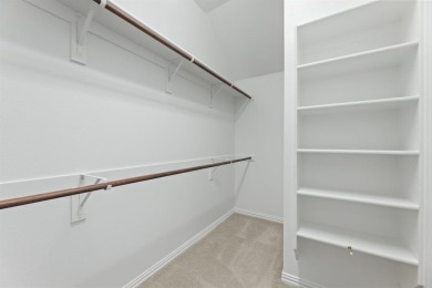 NEW PAINT: WALLS, DOORS, MOLDING & BASEBOARDS.- MOVE-IN READY on Heritage Ranch Golf and Country Club in Texas - for sale on GolfHomes.com, golf home, golf lot