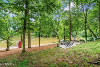 Stunning Lakefront Home in Premier Golf Community - Tellico on Toqua Golf Course - Loudon County in Tennessee - for sale on GolfHomes.com, golf home, golf lot