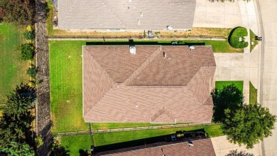 NEW PAINT: WALLS, DOORS, MOLDING & BASEBOARDS.- MOVE-IN READY on Heritage Ranch Golf and Country Club in Texas - for sale on GolfHomes.com, golf home, golf lot