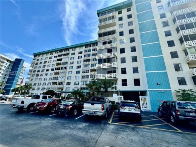 Discover this beautifully updated one-bedroom condo in the on Hillcrest Golf and Country Club in Florida - for sale on GolfHomes.com, golf home, golf lot