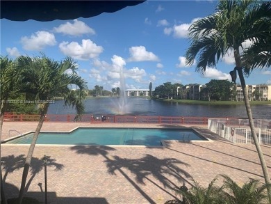 WELCOME HOME TO LIVE OAK CONDOS LOCATED IN PINE ISLAND RIDGE on Pine Island Ridge Country Club in Florida - for sale on GolfHomes.com, golf home, golf lot