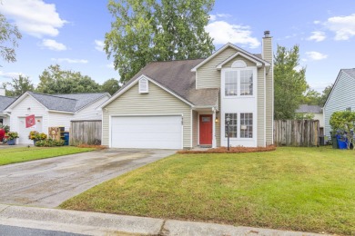 Welcome home to 2785 Forest Dew Court in sought after Canterbury on Shadowmoss Plantation Golf Club in South Carolina - for sale on GolfHomes.com, golf home, golf lot