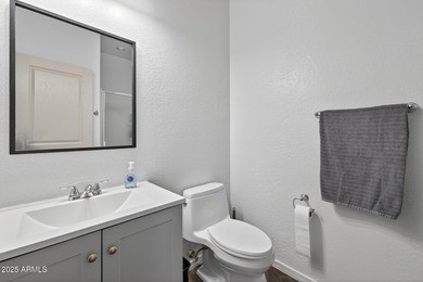 Spacious home in Johnson Ranch featuring 6 big bedrooms and 3 on The Golf Club At Johnson Ranch in Arizona - for sale on GolfHomes.com, golf home, golf lot