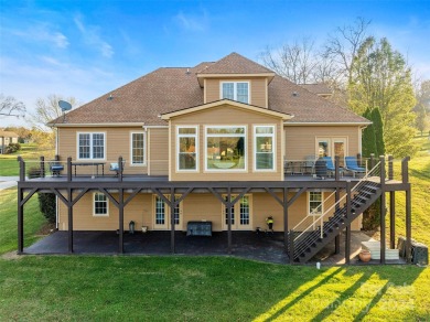 Impressive move-in ready contemporary home located on the golf on High Vista Country Club in North Carolina - for sale on GolfHomes.com, golf home, golf lot