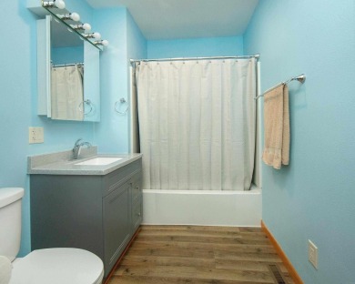 Welcome to this move-in ready 1.5-story home offering 4 bedrooms on Waverly Municipal Golf Course in Iowa - for sale on GolfHomes.com, golf home, golf lot