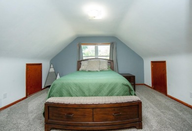 Welcome to this move-in ready 1.5-story home offering 4 bedrooms on Waverly Municipal Golf Course in Iowa - for sale on GolfHomes.com, golf home, golf lot