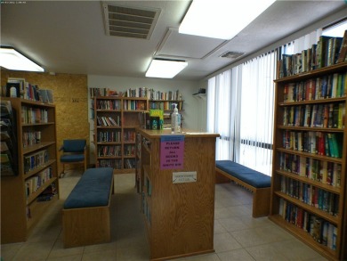 Neat as a pin. Rare 2-bedroom 2 bath destination Park Model on Chaparral Golf and Country Club in Arizona - for sale on GolfHomes.com, golf home, golf lot