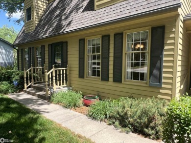 ***72-HOUR CLAUSE***  CONTINUE TO SHOW.  Beautifully designed 4 on Fairfield Golf and Country Club in Iowa - for sale on GolfHomes.com, golf home, golf lot