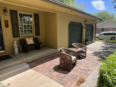 ***72-HOUR CLAUSE***  CONTINUE TO SHOW.  Beautifully designed 4 on Fairfield Golf and Country Club in Iowa - for sale on GolfHomes.com, golf home, golf lot