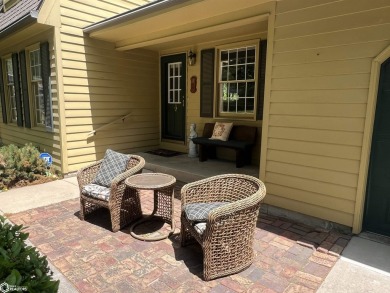 ***72-HOUR CLAUSE***  CONTINUE TO SHOW.  Beautifully designed 4 on Fairfield Golf and Country Club in Iowa - for sale on GolfHomes.com, golf home, golf lot