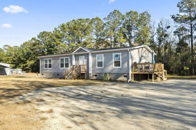 Welcome to your like-new home situated on a .65 acre lot. No on Woodland Valley Country Club in South Carolina - for sale on GolfHomes.com, golf home, golf lot