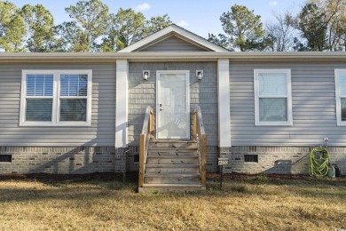 Welcome to your like-new home situated on a .65 acre lot. No on Woodland Valley Country Club in South Carolina - for sale on GolfHomes.com, golf home, golf lot